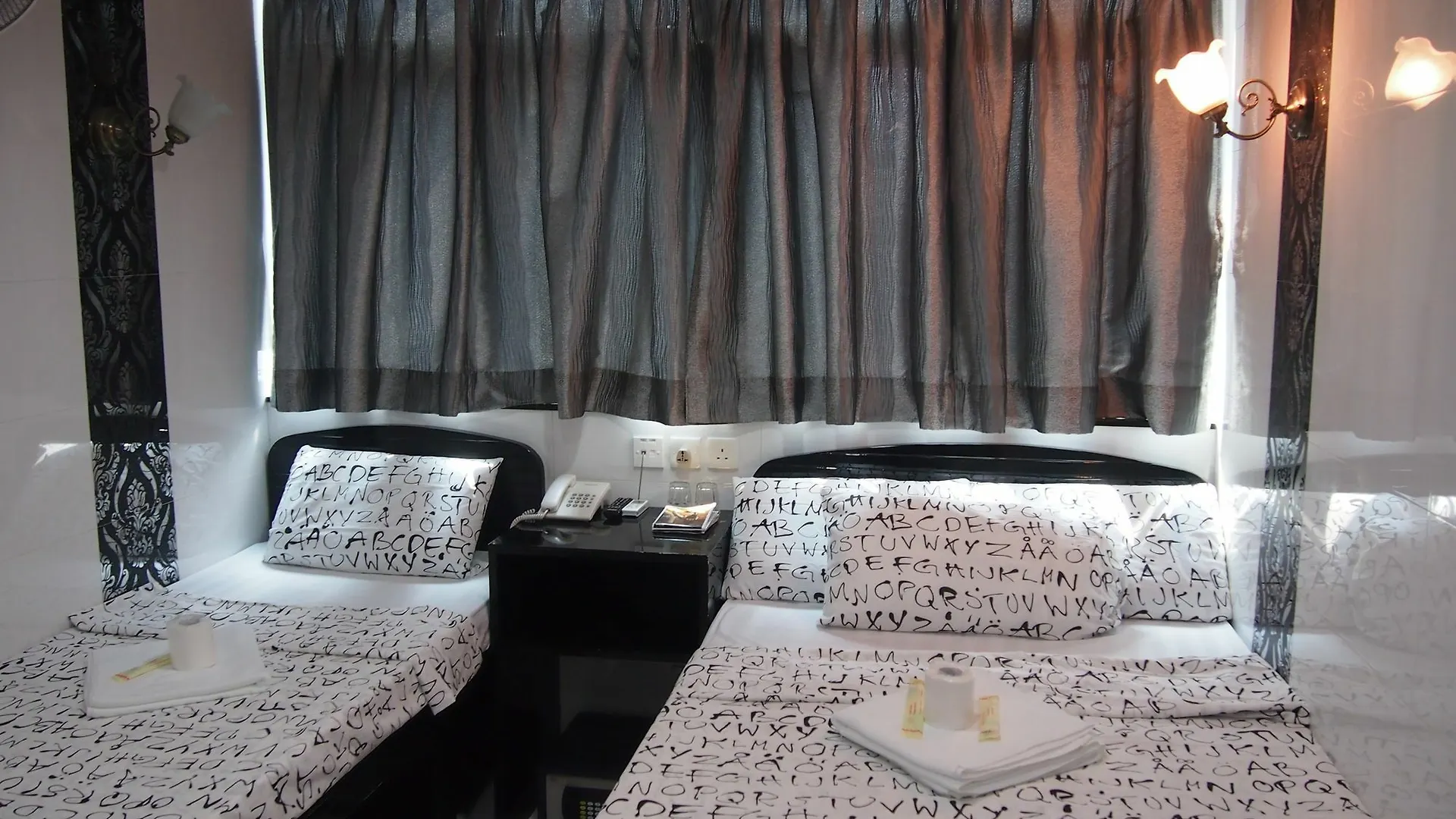 Premium Lounge Hotel Hong Kong Guest house